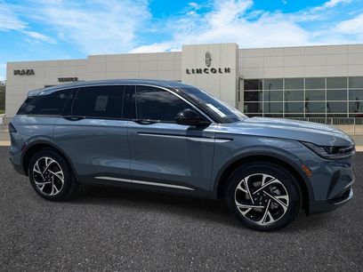 New 2025 Lincoln Nautilus Premier