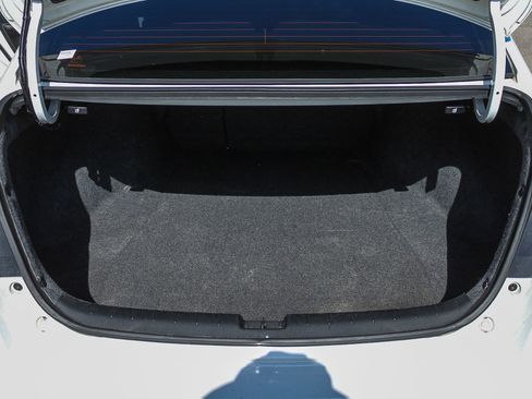Used 2017 Honda Accord Sport image 27