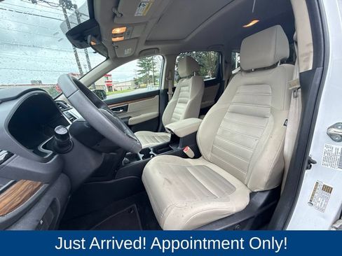 Used 2019 Honda CR-V EX image 9