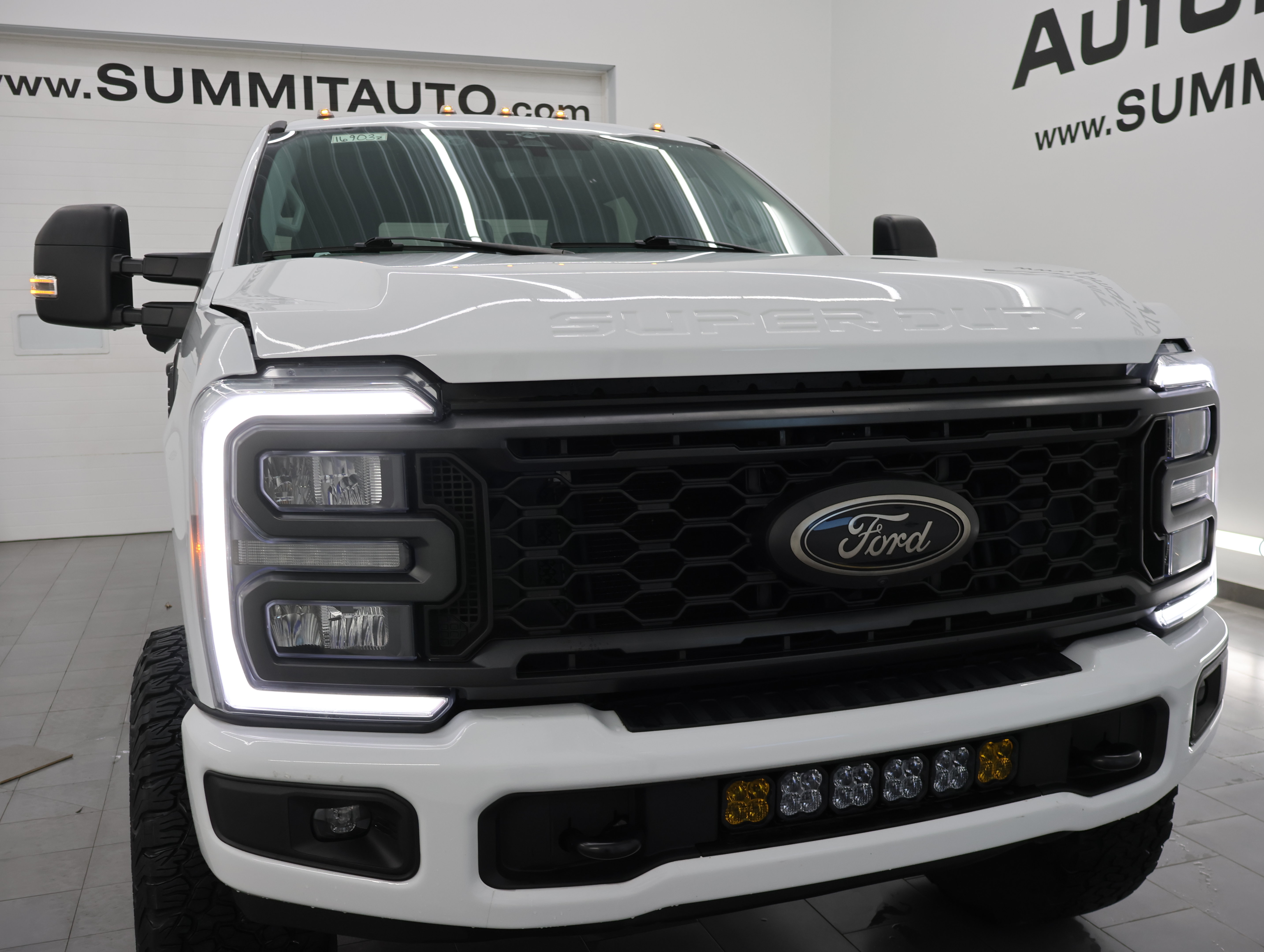 Used 2023 Ford F250 XL w/ STX Appearance Package AWD/4WD image 21