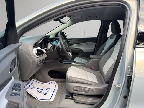 Used 2023 Chevrolet Bolt EUV Premier FWD image 9