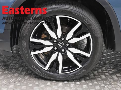 Used 2019 Honda Pilot Touring image 35