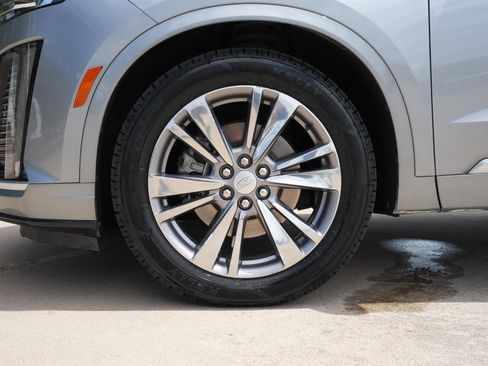 Certified 2024 Cadillac XT6 Premium Luxury image 31