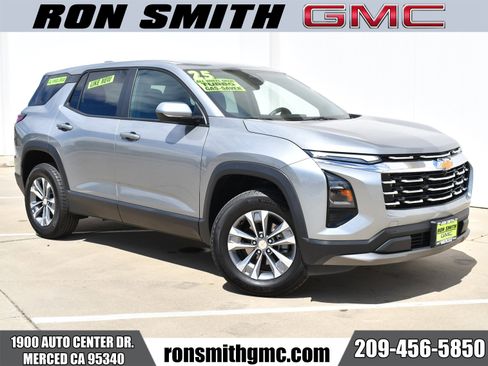 Used 2025 Chevrolet Equinox LT image 1