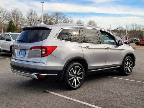 Used 2021 Honda Pilot Touring image 3