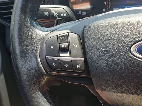 Certified 2020 Ford Explorer XLT w/ Comfort Package AWD/4WD image 21