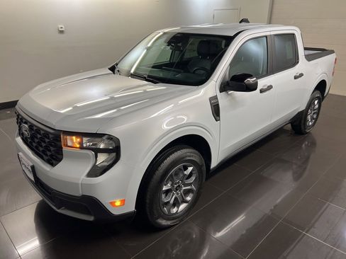 New 2026 Ford Maverick XLT w/ Equipment Group 301A image 3