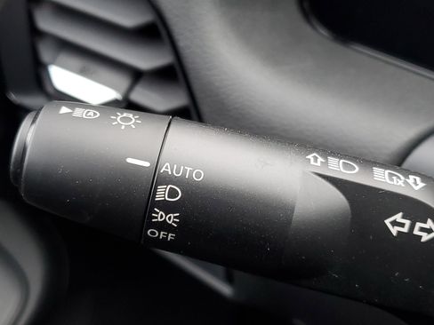 New 2026 Nissan Sentra SV w/ SV Convenience Package image 10