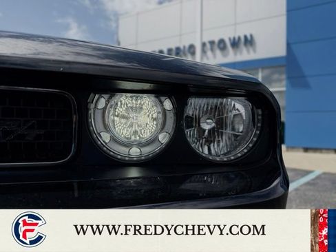 Used 2014 Dodge Challenger R/T w/ Blacktop Package RWD image 32
