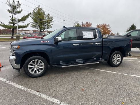 Used 2019 Chevrolet Silverado 1500 LTZ image 16