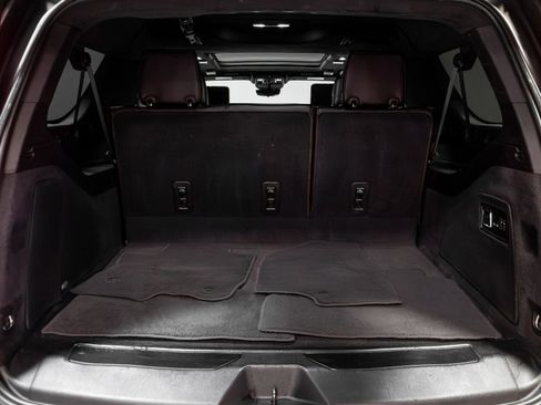 Used 2021 Cadillac Escalade ESV Premium Luxury Platinum w/ Heavy-Duty Trailer Package image 42