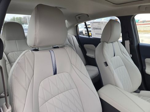 New 2026 Nissan Sentra SL w/ Floor Mat Package FWD image 21