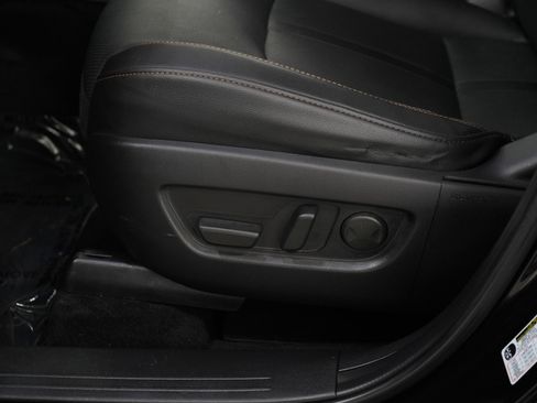 Certified 2024 MAZDA CX-90 Plug-In Hybrid w/ Preferred AWD/4WD image 24
