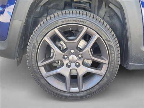 Used 2020 Jeep Renegade Altitude AWD/4WD image 22