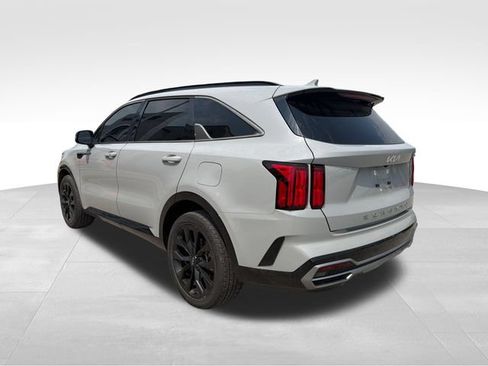 Used 2022 Kia Sorento SX FWD image 7
