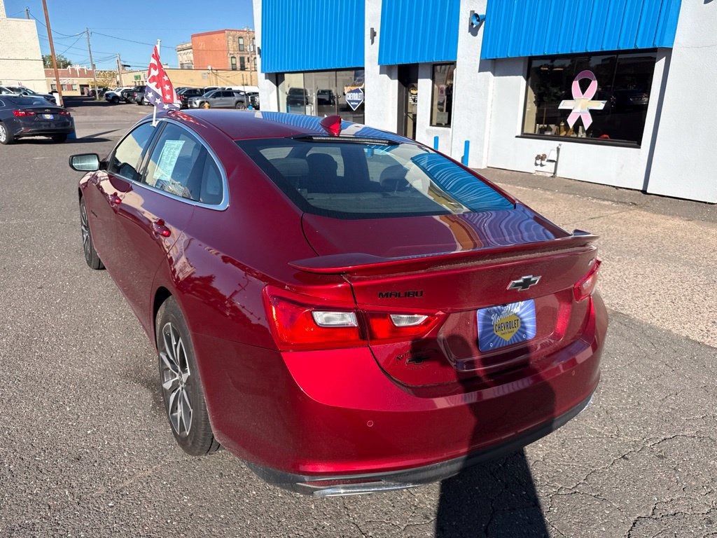 Used 2024 Chevrolet Malibu RS FWD image 14