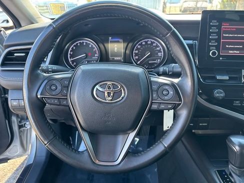 Used 2021 Toyota Camry SE image 15