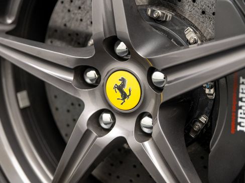 Used 2012 Ferrari 458 Spider RWD image 45