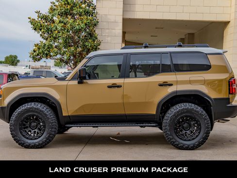Used 2026 Toyota Land Cruiser w/ Premium Package AWD/4WD image 6