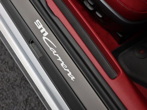 Used 2024 Porsche 911 Carrera w/ Premium Package image 31