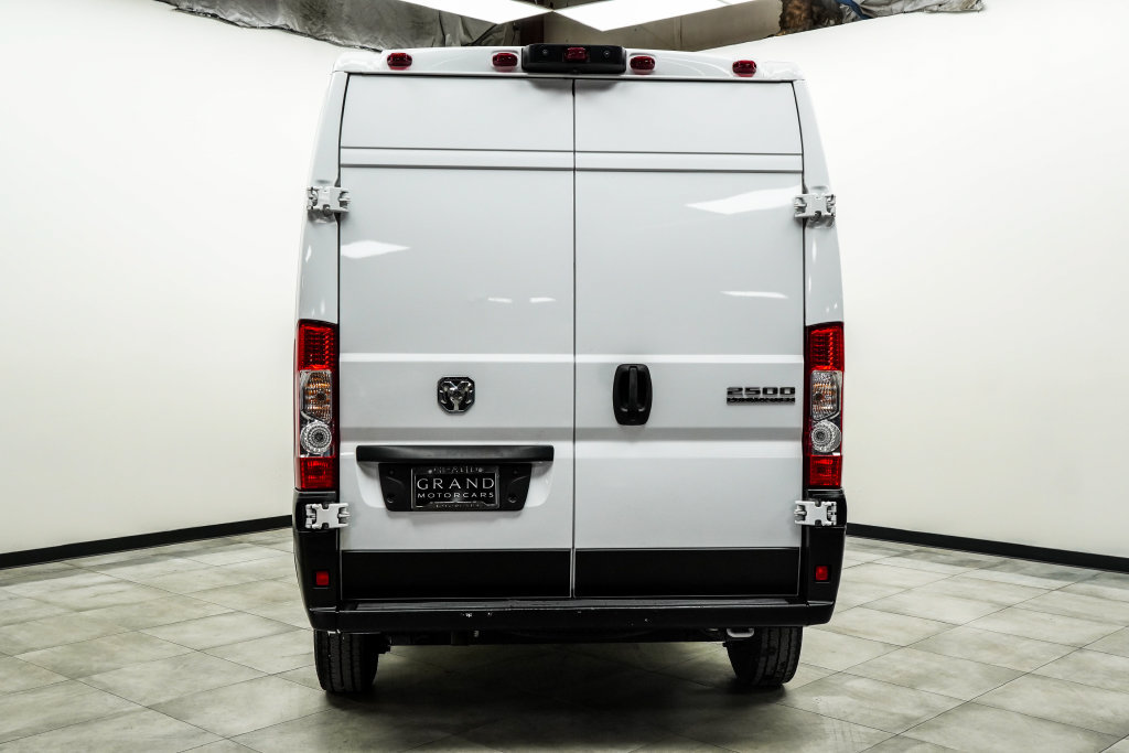 Used 2025 RAM ProMaster 2500 w/ Convenience Group FWD image 10