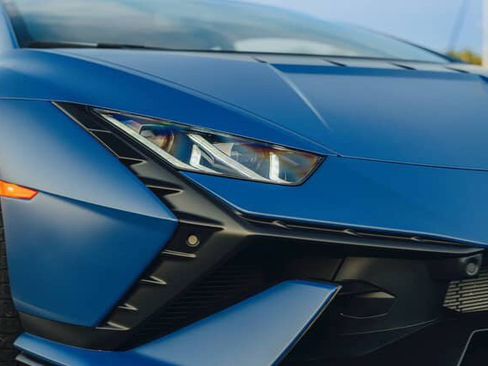 Used 2023 Lamborghini Huracan Tecnica RWD image 27