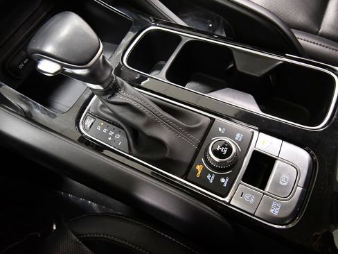 Certified 2023 Kia Telluride S image 26