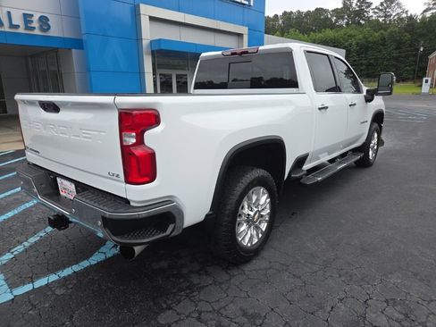 Used 2024 Chevrolet Silverado 2500 LTZ w/ LTZ Plus Package AWD/4WD image 10