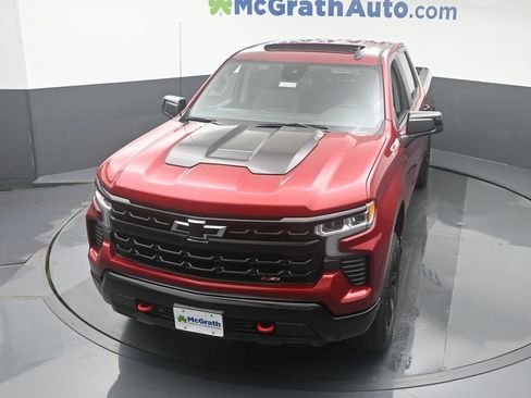 Used 2025 Chevrolet Silverado 1500 LT Trail Boss w/ Convenience Package II AWD/4WD image 29