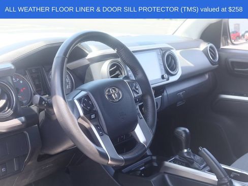 Used 2023 Toyota Tacoma SR5 AWD/4WD image 4