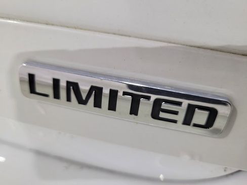 Used 2016 Chevrolet Impala Limited LS image 47