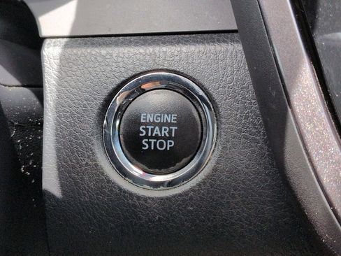 Used 2020 Toyota Camry XSE FWD image 30