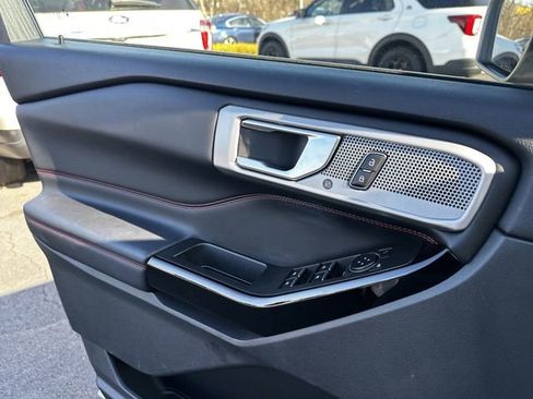 Certified 2023 Ford Explorer ST-Line image 30