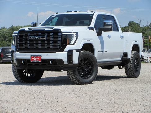 New 2026 GMC Sierra 2500 Denali Ultimate AWD/4WD image 9