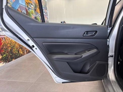 Used 2024 Nissan Altima 2.5 SV FWD image 32