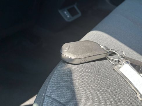 Used 2025 Kia K4 FWD image 18