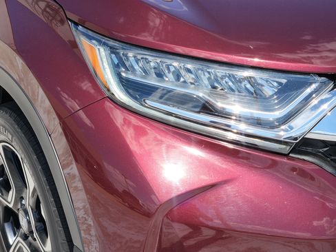 Used 2018 Honda CR-V Touring image 9