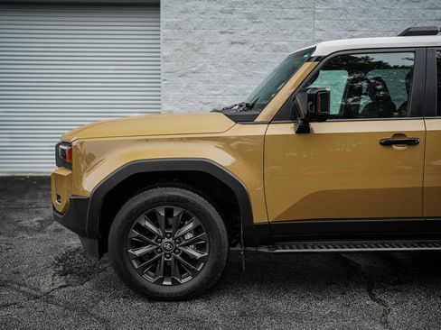 Used 2024 Toyota Land Cruiser w/ Premium Package image 10