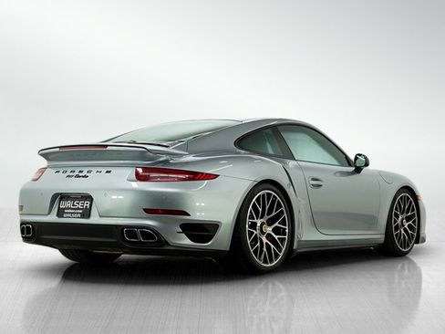 Used 2014 Porsche 911 Turbo image 5