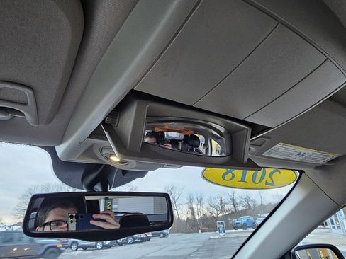 Used 2018 Dodge Journey GT image 16