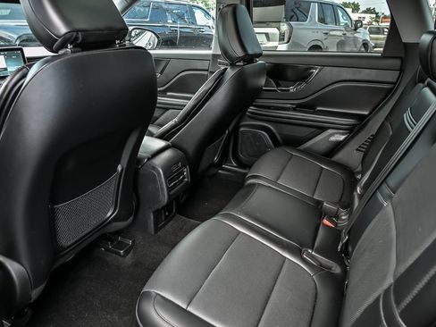 Used 2022 Lincoln Corsair Reserve w/ Elements Package AWD/4WD image 19