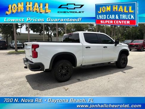 Used 2025 Chevrolet Silverado 1500 ZR2 w/ Technology Package AWD/4WD image 11