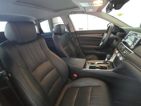 Used 2018 Honda Accord EX-L image 16