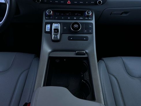 Used 2025 Hyundai Palisade SEL image 16