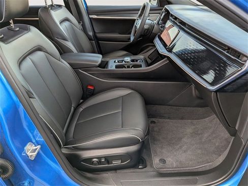 Used 2025 Jeep Wagoneer S Limited image 34