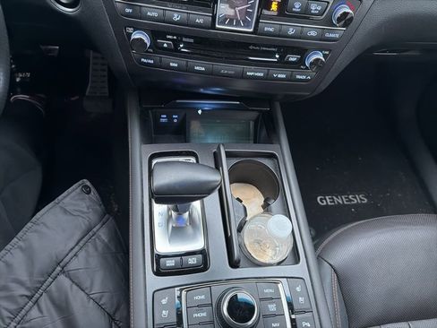Used 2019 Genesis G80 3.3T Sport image 7