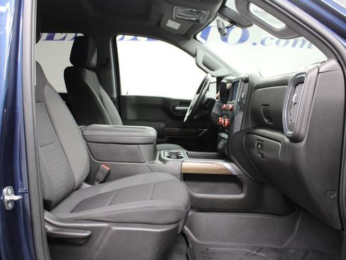 Used 2022 Chevrolet Silverado 1500 LT Trail Boss w/ Bed Protection Package AWD/4WD image 28