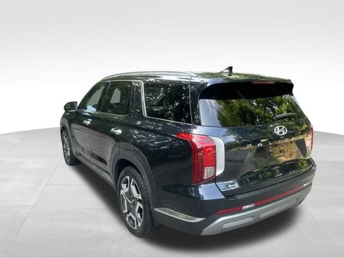 Used 2023 Hyundai Palisade Limited AWD/4WD image 3