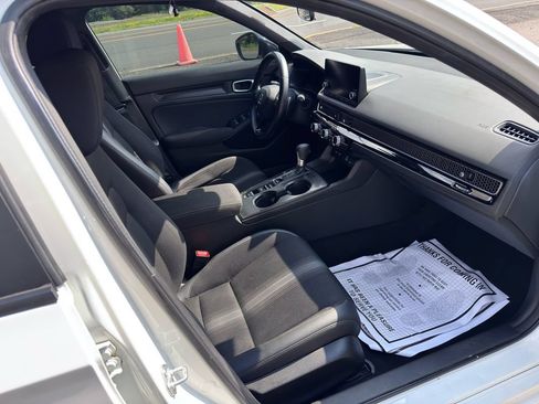 Used 2024 Honda Civic Sport image 26