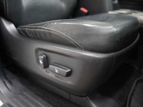 Used 2016 Toyota 4Runner Limited AWD/4WD image 32